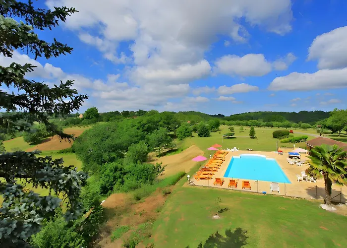 Charly Dom wakacyjny Salignac Eyvigues