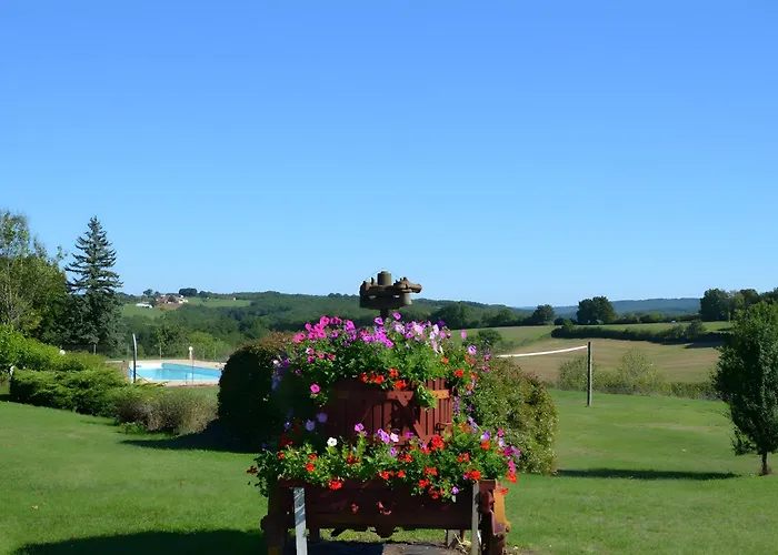 Charly Dom wakacyjny *