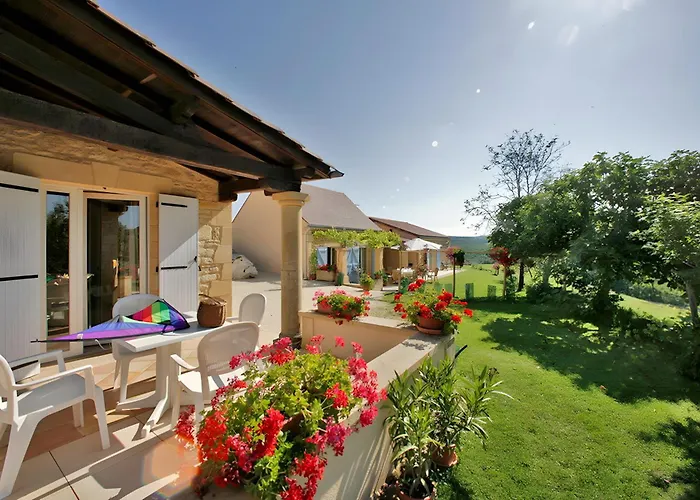 Charly Dom wakacyjny *